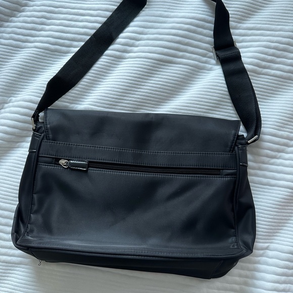 PRADA NYLON SHOULDER BAG - Picture 5 of 9